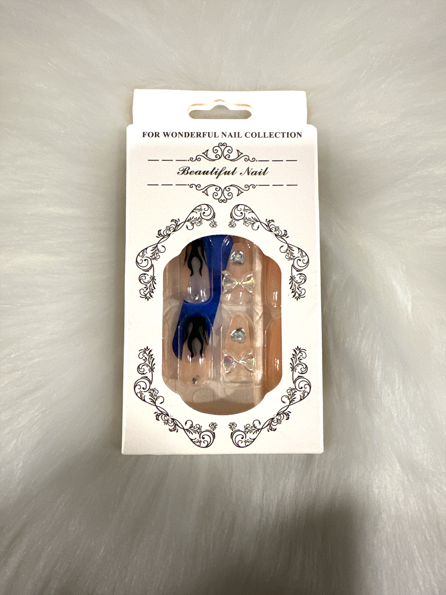 "Bold Blue Flame Press-On Nail Set – Glam with a Fiery Twist"